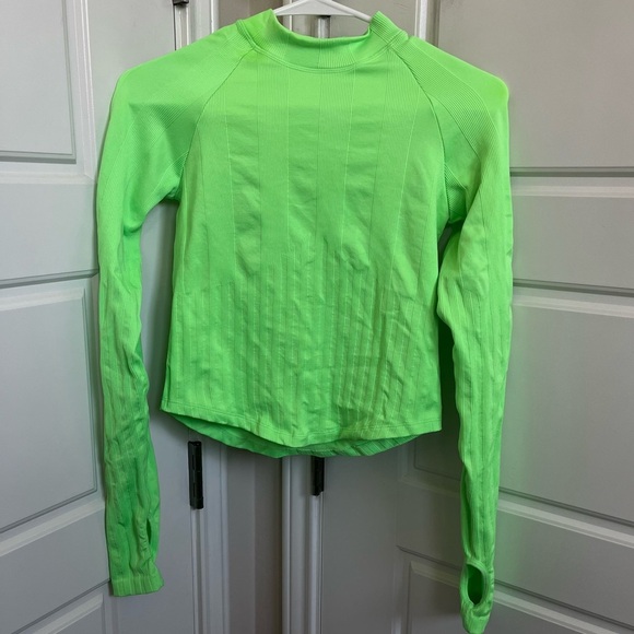 Free People Movement Offside Layer Top in Green Size XS/S - Picture 3 of 7